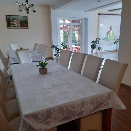 Villa Prestige Совата Екстериор снимка