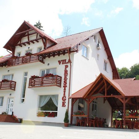 Villa Prestige Совата Екстериор снимка